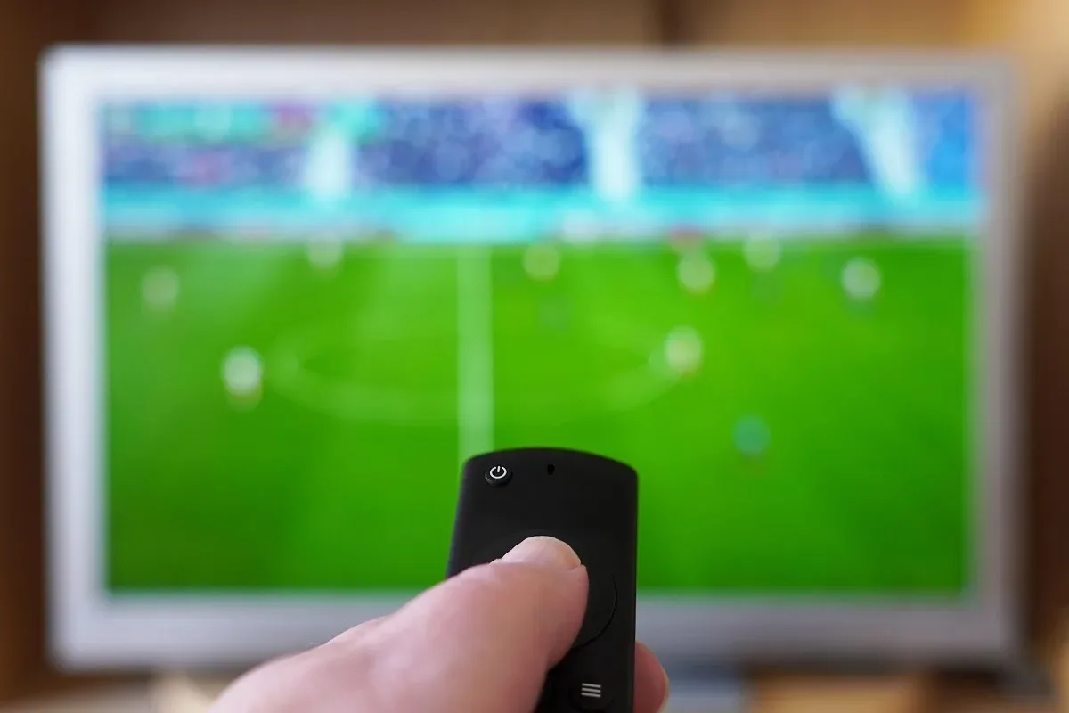 Futebol na TV hoje: saiba o que assistir nesta quarta-feira (23)