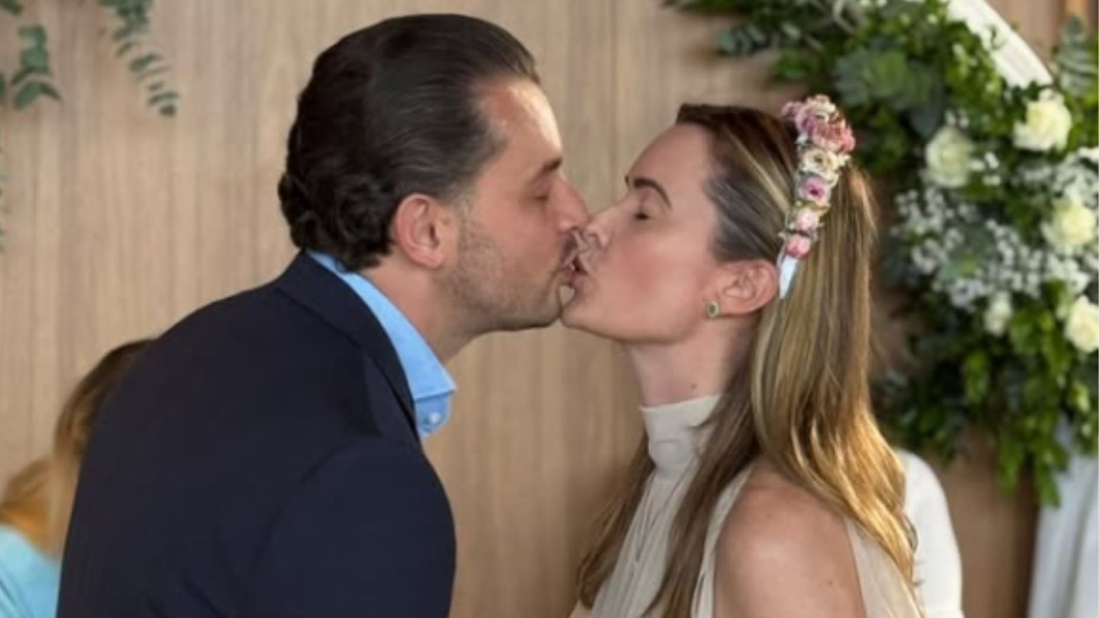 Até que a urna os separe: Júlia e Colombo se casam no papel para evitar ‘Lula de mel’