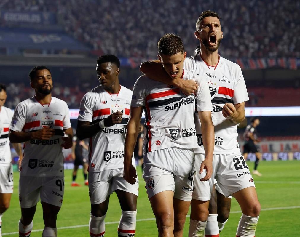 São Paulo x Santos: onde assistir, horário e prováveis escalações pelo Brasileirão