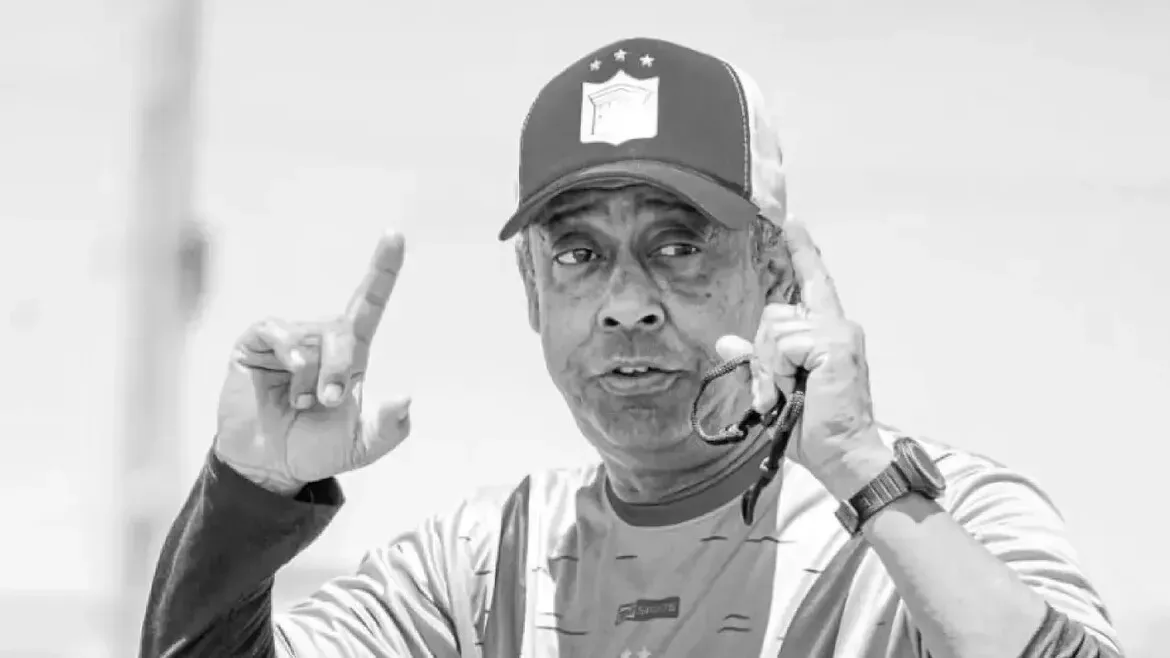 Morre Carlos Alberto Dias, ex-jogador da seleção brasileira e Botafogo, aos 59 anos