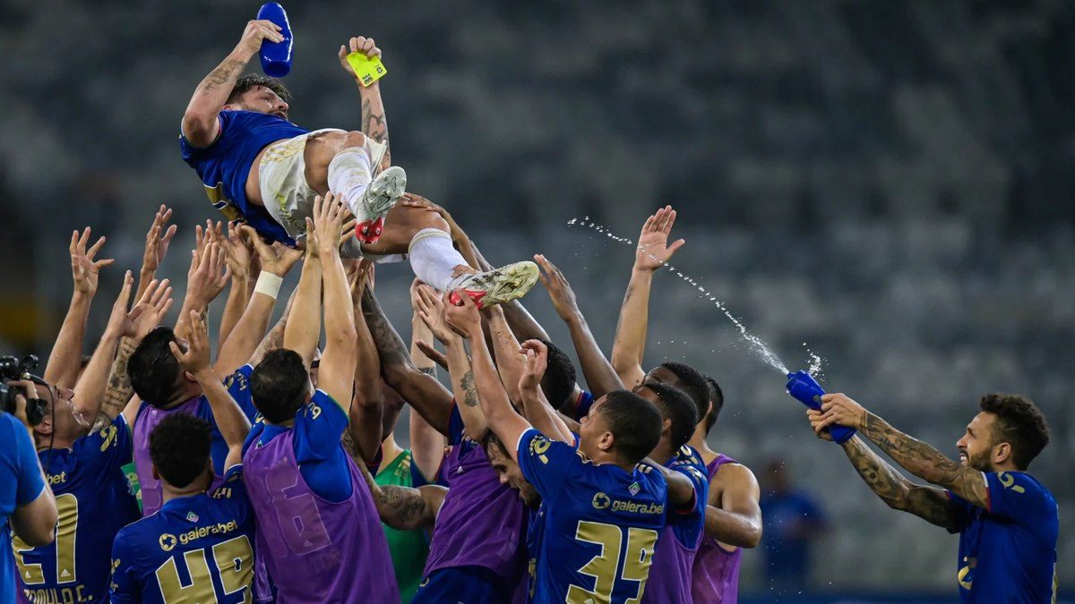 Cruzeiro convida Rafael Sobis para assumir cargo de gestão no futebol