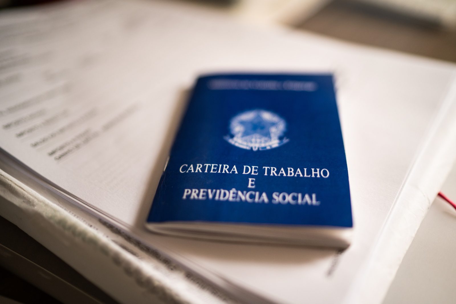 Fim da escala 6x1: PEC começa a ser discutida no Senado nesta terça-feira