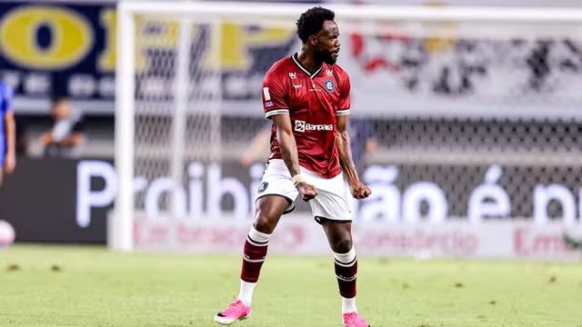 Remo consegue empate no fim contra o Grêmio, mas segue afundado no Z-4