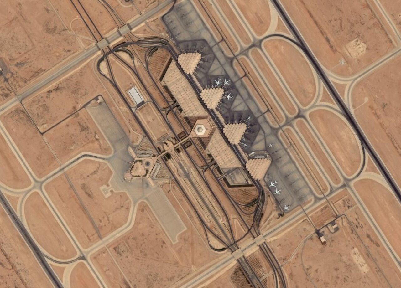 Ataque a aeroporto de Riad deixa ao menos 12 mortos e interrompe voos na Arábia Saudita