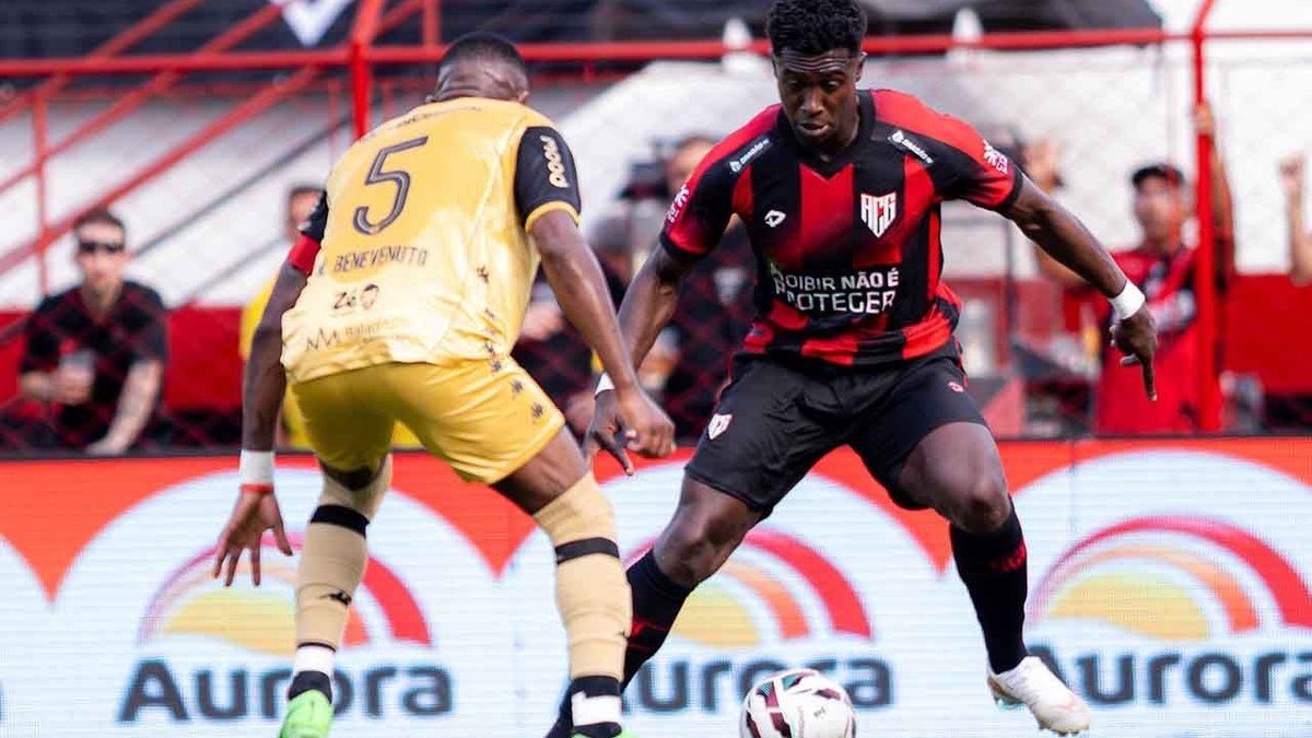 Sport, com um a menos, busca empate com Atlético-GO pela Série B