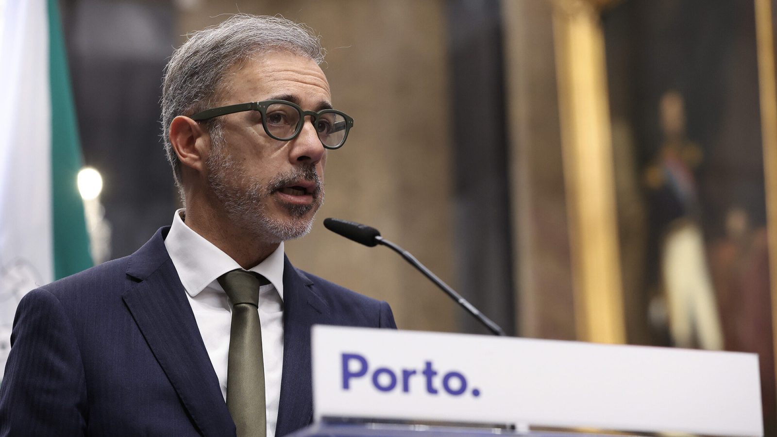 Duarte diz que polícia foi “forçada” a intervir no Porto