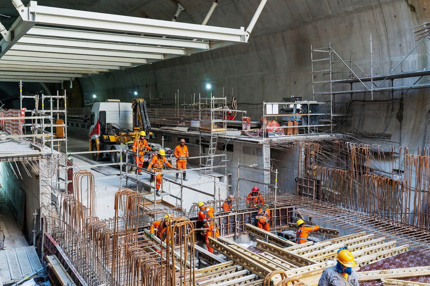 Cubículos de tração da expansão da Linha 2-Verde passam por testes na Hungria - Metrô CPTM
