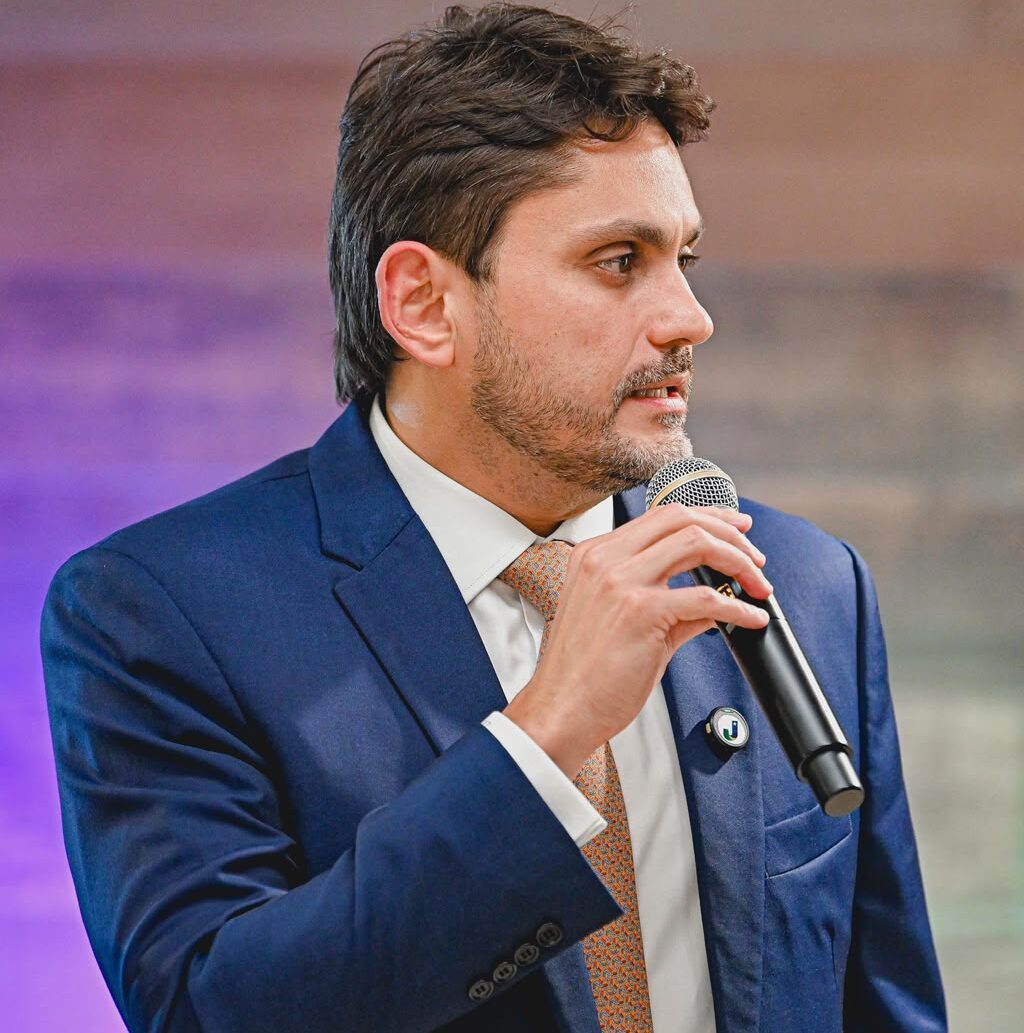 Deputado Juscelino Filho comemora fim da escala 6×1