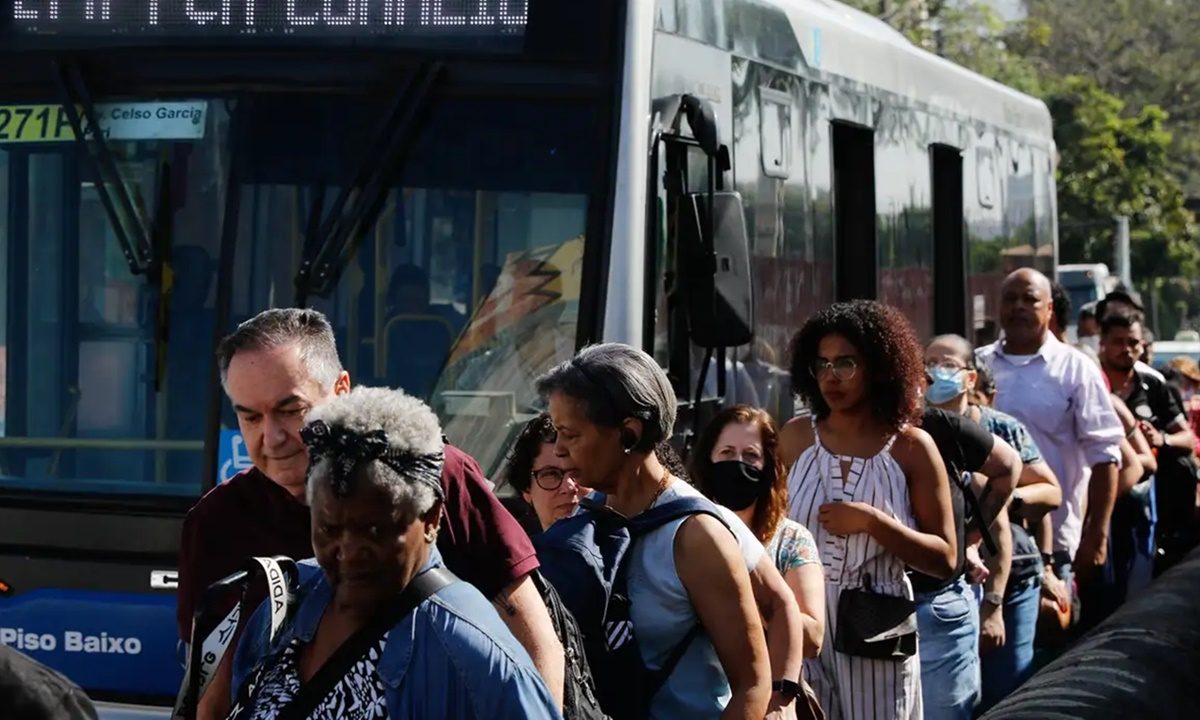 Tarifa zero aos fins de semana pode custar R$ 20,8 bilhões por ano no Brasil - Diário do Grande ABC
