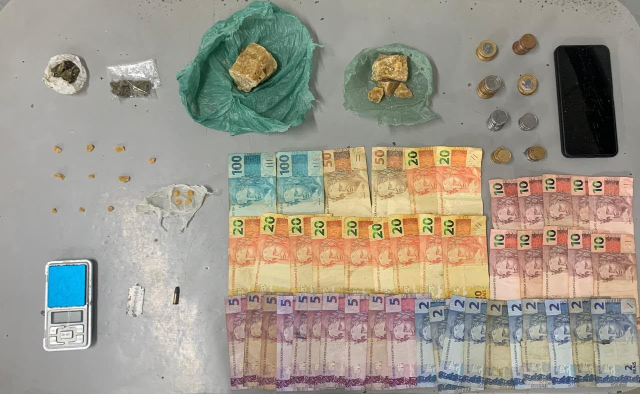 Adolescente tentou se livrar de porções de crack mas foi pego pela PM | Gazeta de Vargem Grande