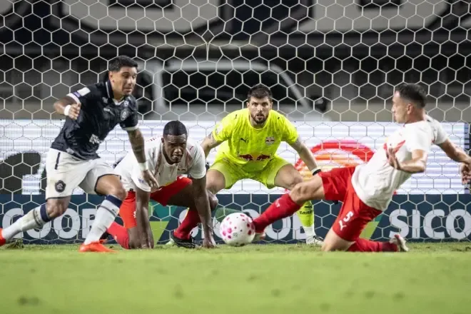 Remo reage no segundo tempo, mas fica no 1 a 1 com o Bragantino