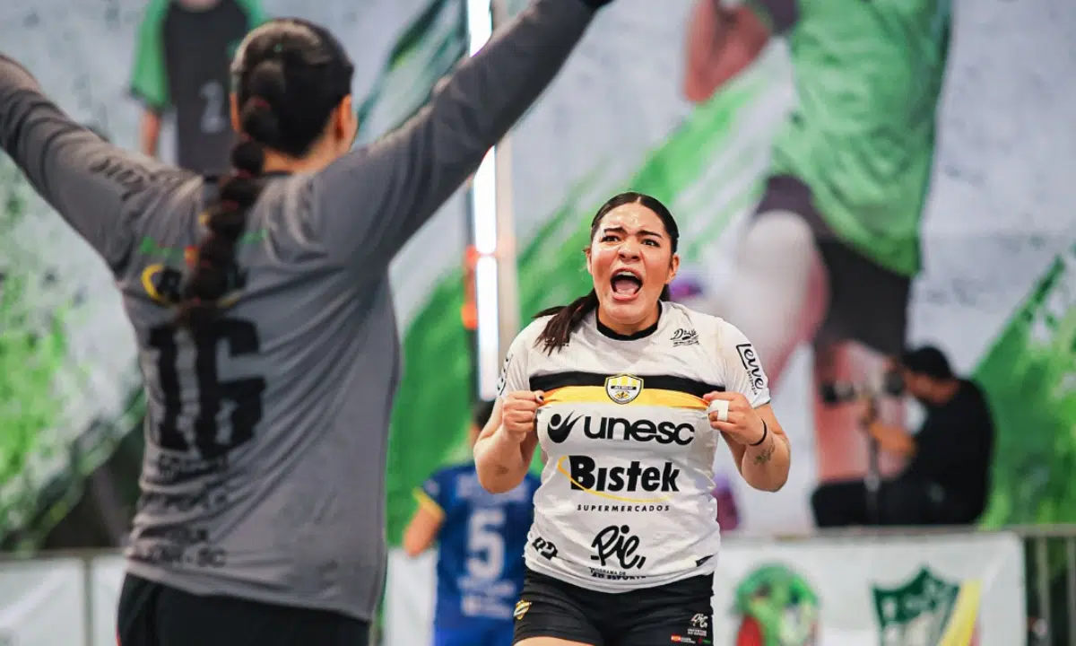 Pinheiros e Criciúma fazem campanha perfeita no Brasileiro Júnior Feminino