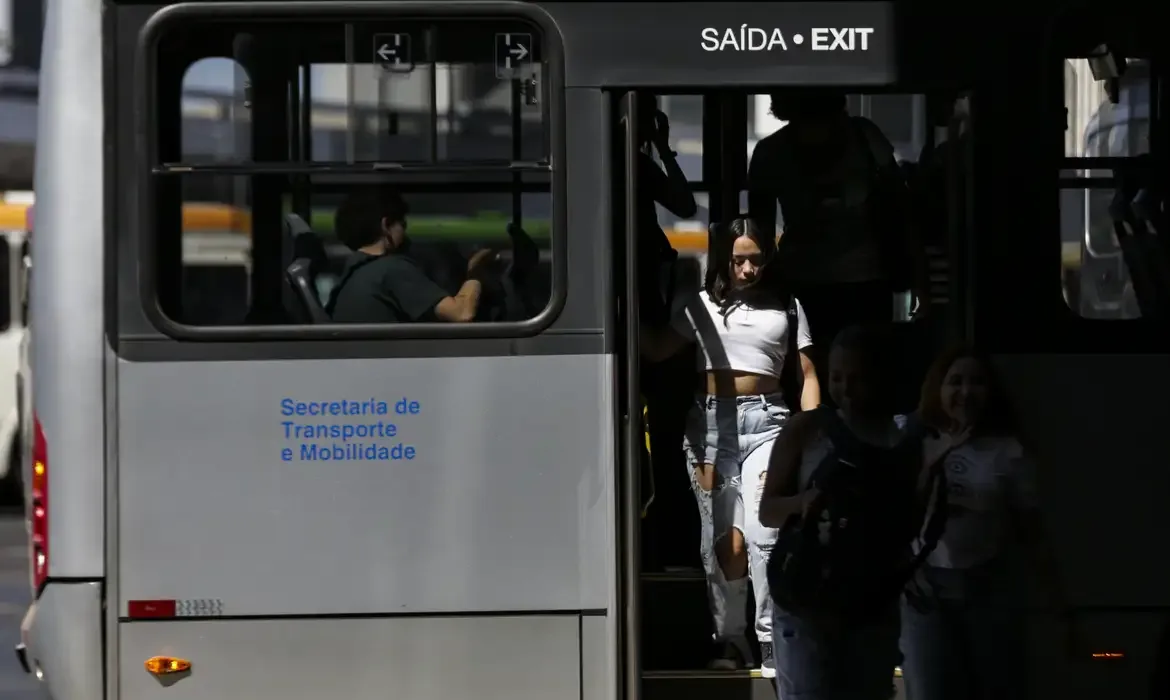 Governo envia ao Congresso proposta de tarifa zero no transporte - Noticia Capital